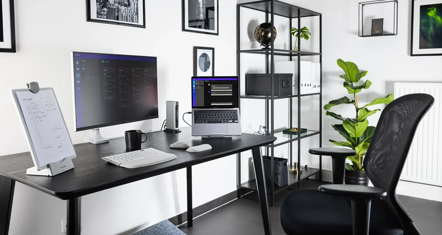 ergonomic office setup